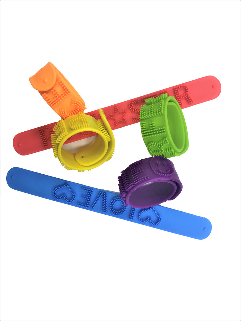 Fancy looking Silicone Wrist Strap Blister Package 50 x 1 pc Set